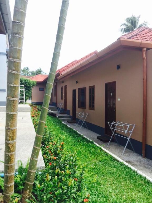 The Resort Happy Elephant Rawai Экстерьер фото